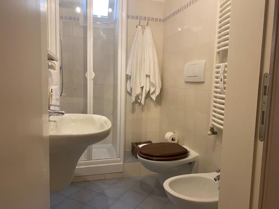 Apartment San Lorenzo In Red Florence